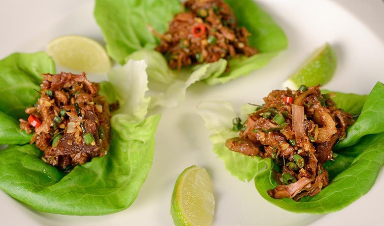 Vegetarian Lettuce Cups: Love at First Sight